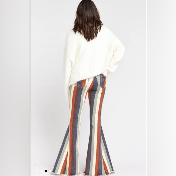 Berkeley Zip Up Bells. NWOT. - Picture 2 of 3